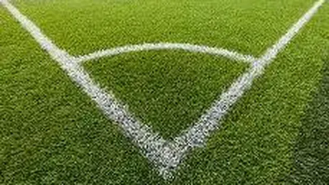 即将消亡的国度首度挥洒足球激情